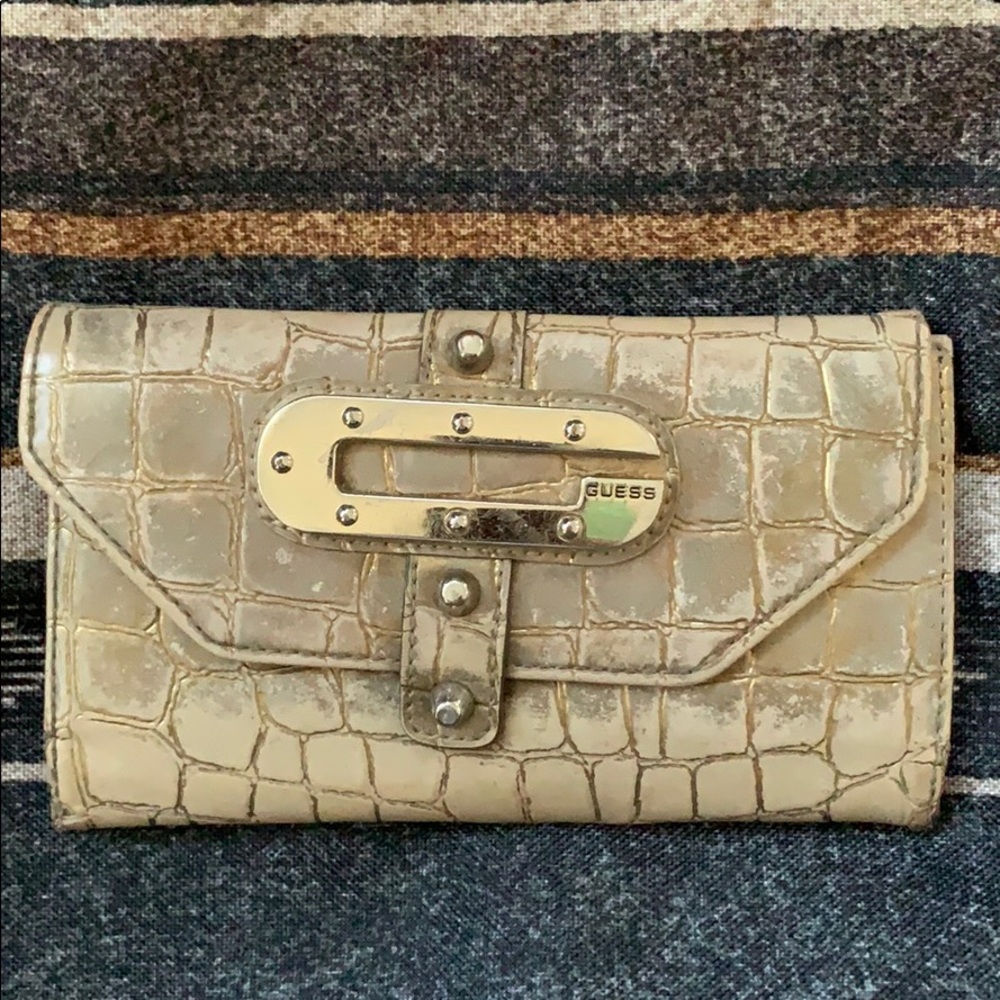 Champagne Guess wallet checkbook